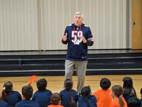 Chicago Bears Bear Down on Quest Academy!